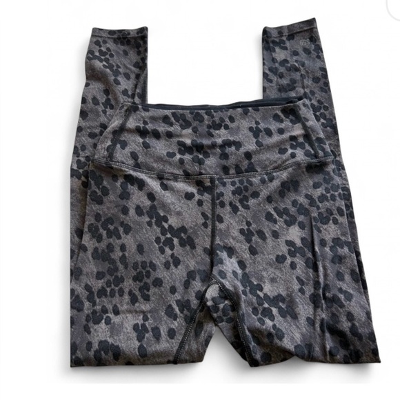 Splits59 Pants - Splits59 Black and Gray Patterned Leggings small